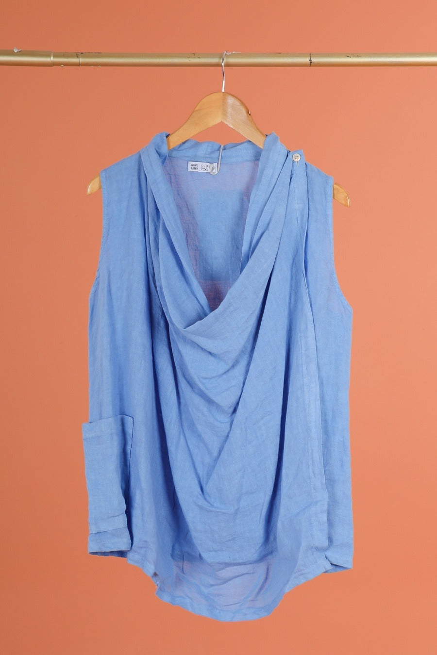 Blue linen top featuring elegant cowl neck and relaxed fit – made in Italy for spring/summer