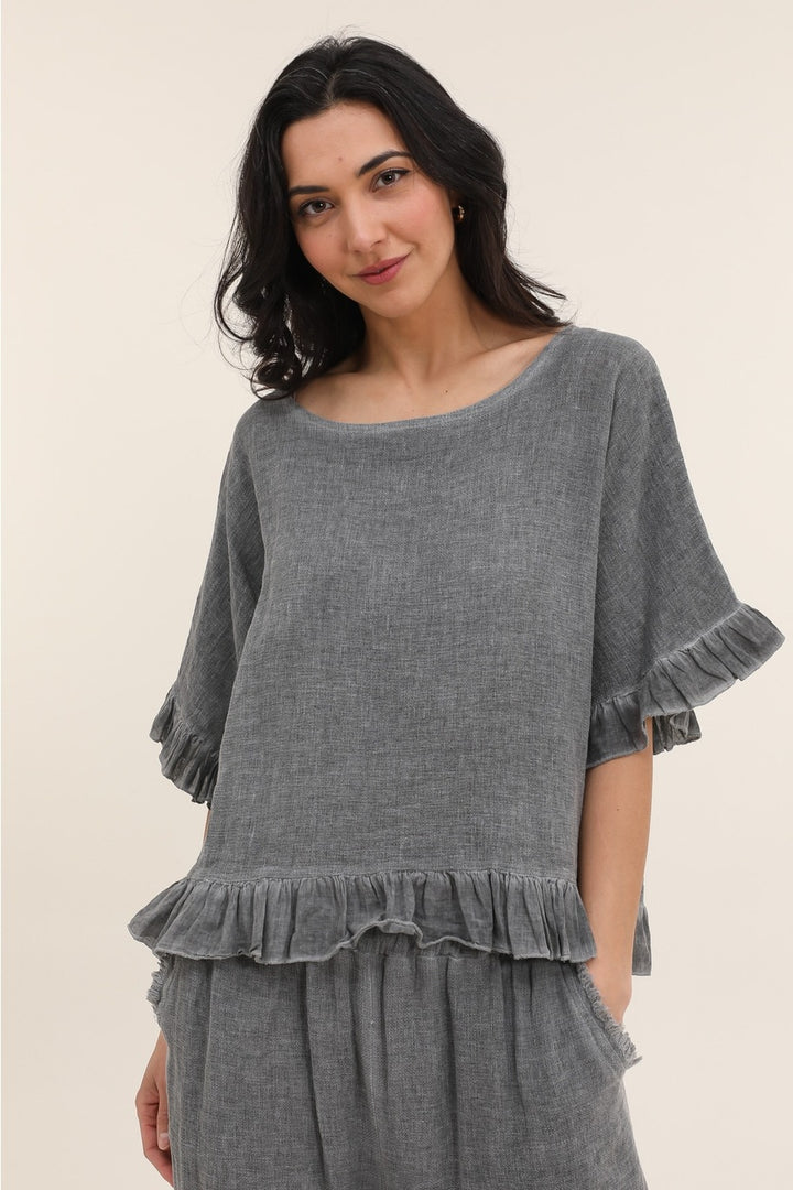 Women's Italian linen blouse in gray, featuring relaxed fit and breathable fabric – made in Italy