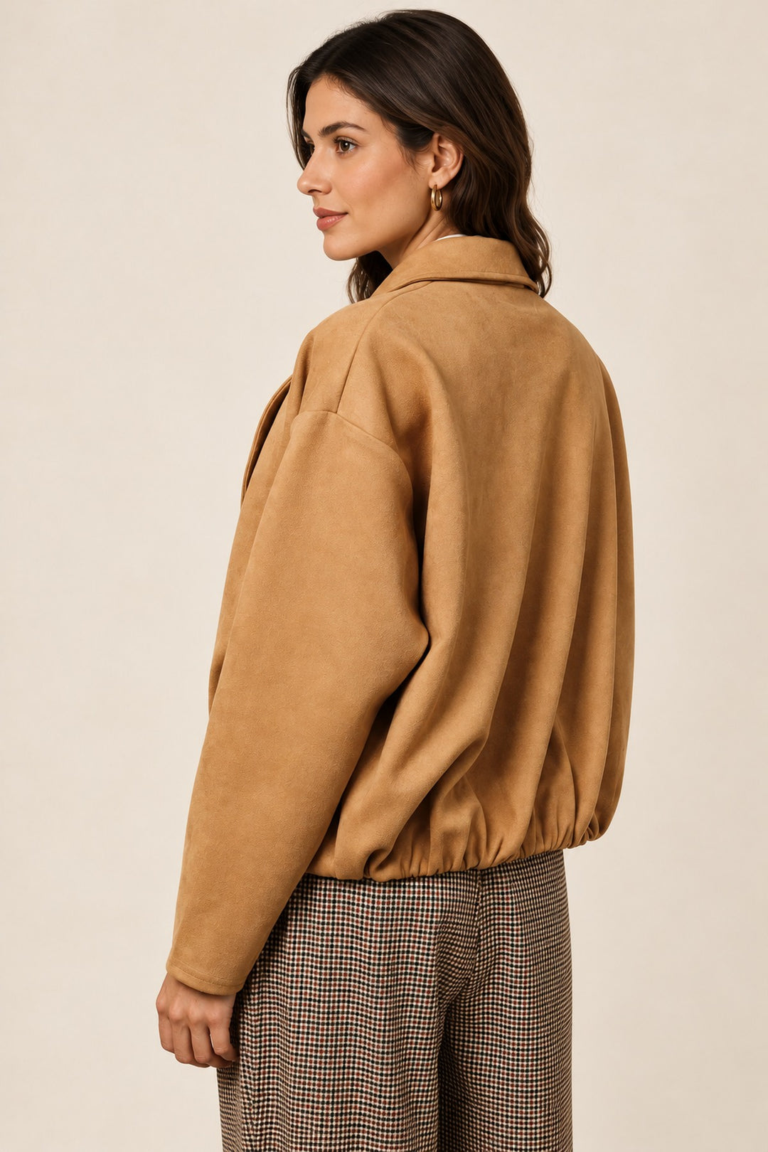 Flapped Neck Long Sleeve Bubble Hem Suede Jacket