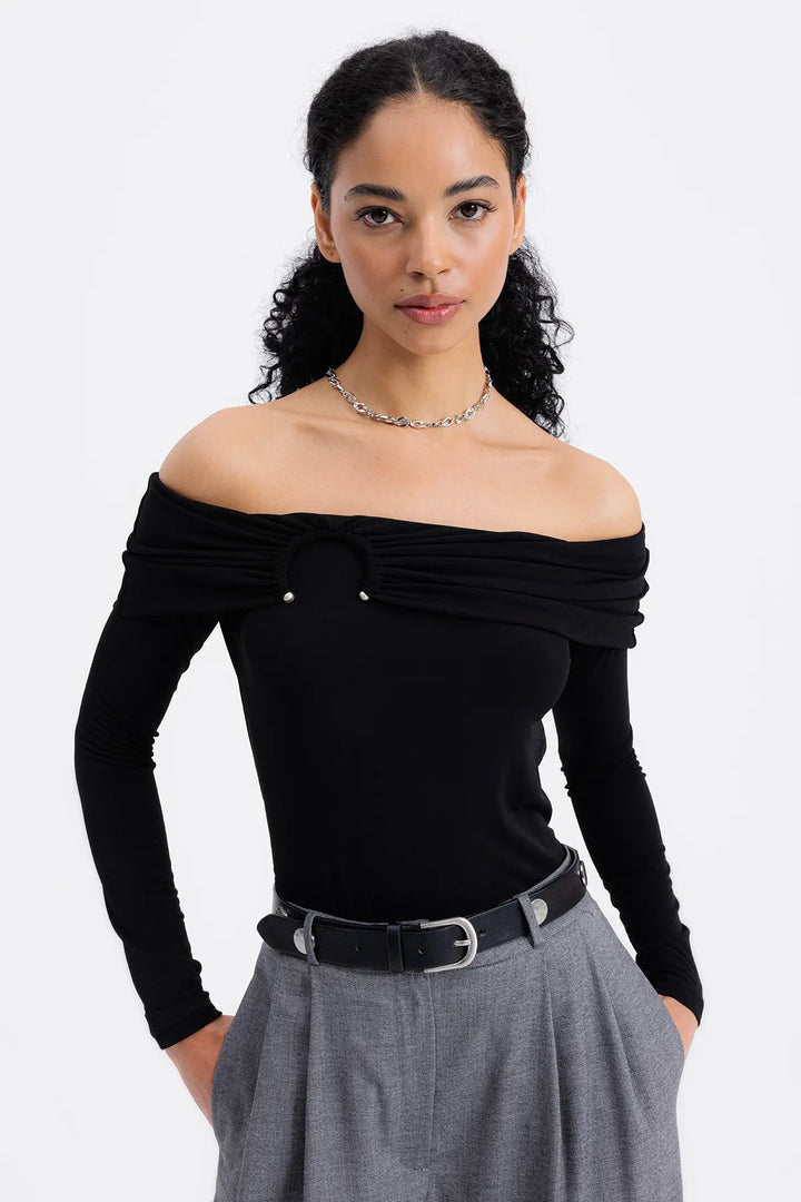 Gia Black Off-Shoulder Top