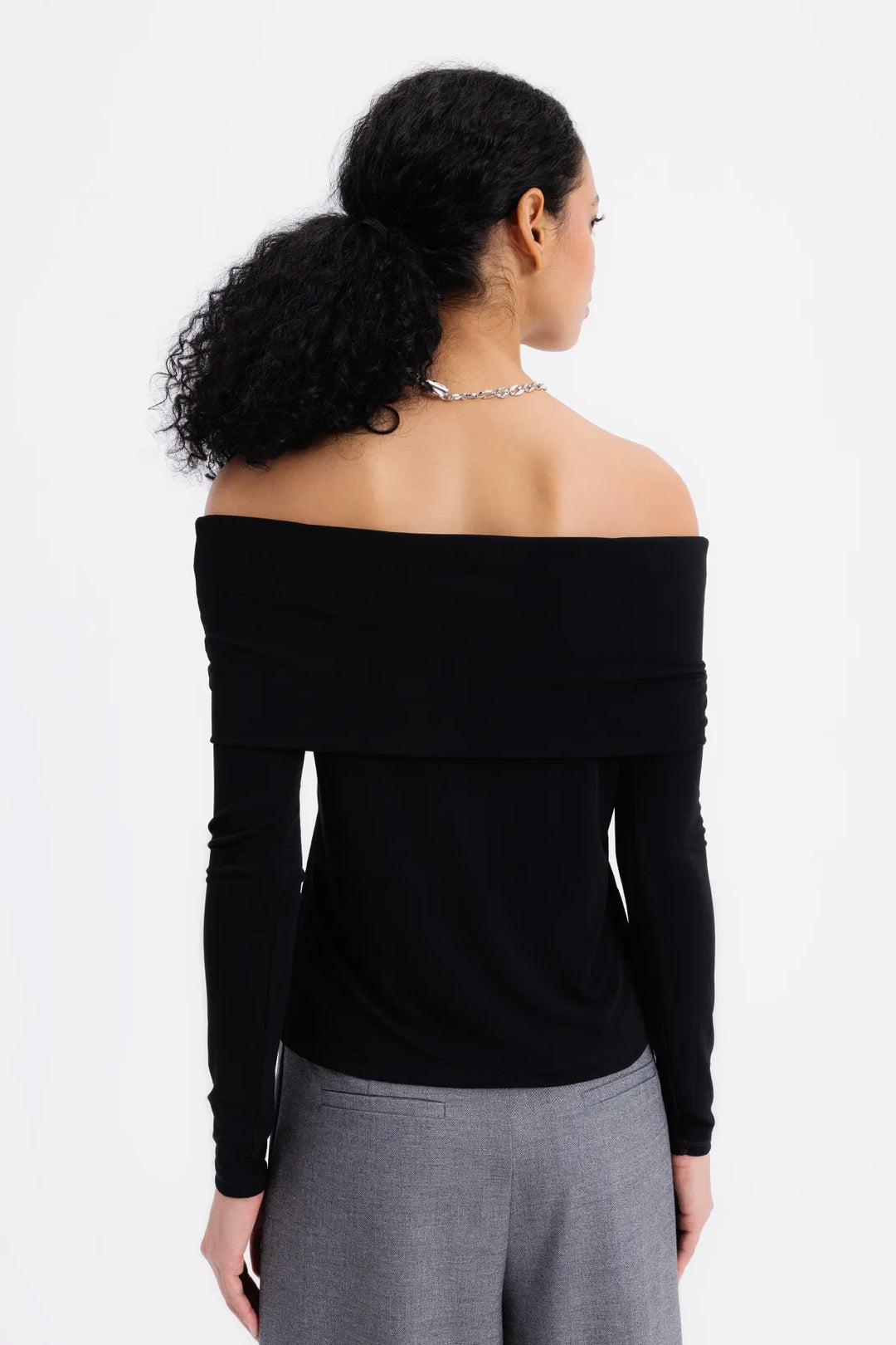 Gia Black Off-Shoulder Top