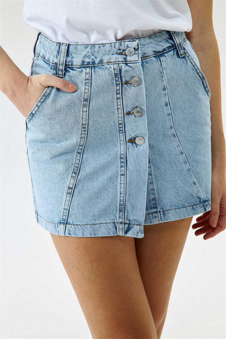 Buttoned Mini Denim Skirt